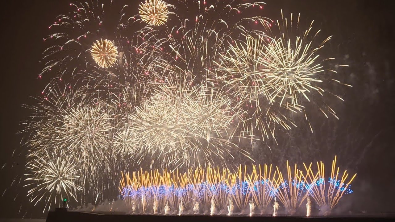 Feu d'artifice Vendée Globe 2025 - Sables-d'Olonne - JCO Artifices