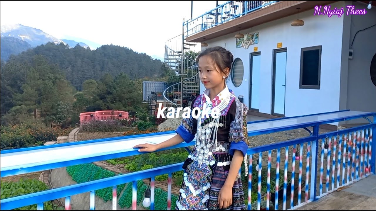 KARAOKe .nyob zoo xyoo tshiab cov ntseeg. (by) maiv nkauj lis (2024-2025)