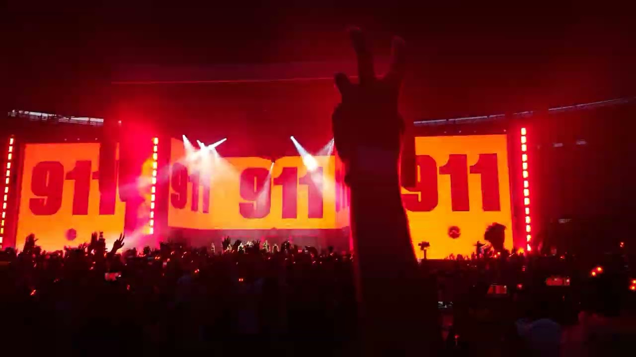 Lady Gaga - Chromatica 2 + 911- Sour Candy - Telephone - Live Paris Stade de France.
