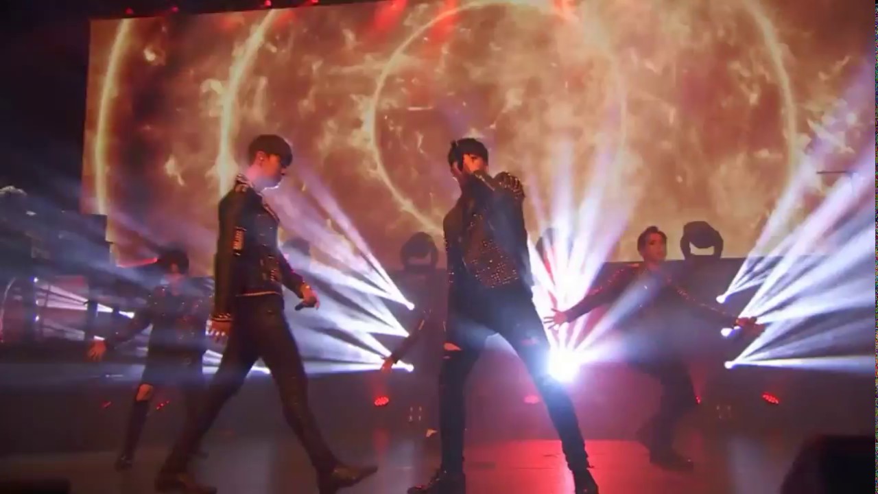 B.A.P LIVE ON EARTH 2016 WORLD TOUR JAPAN AWAKE!!
