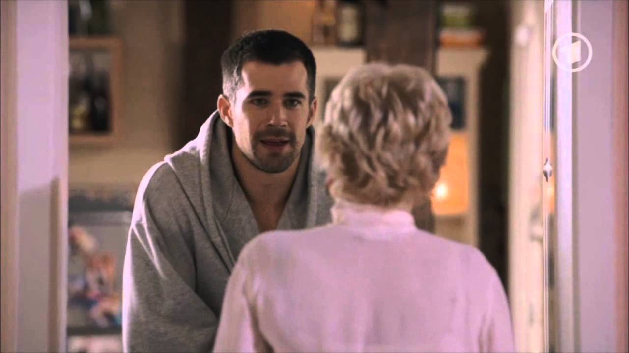 Verbotene Liebe 29.11.2013, Tante Charlotte Investigates