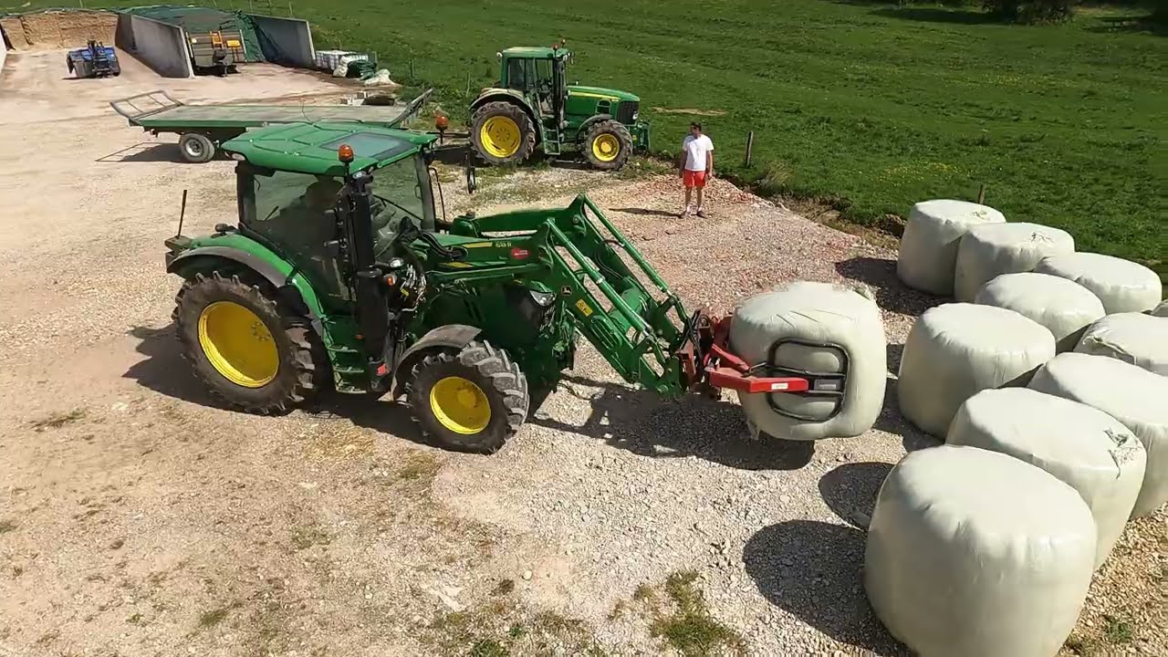 💨🚜Enrubannage avec un JCB et ramassage des bottes avec la Team John Deere à la SCEA Cabut💪🟡🟢
