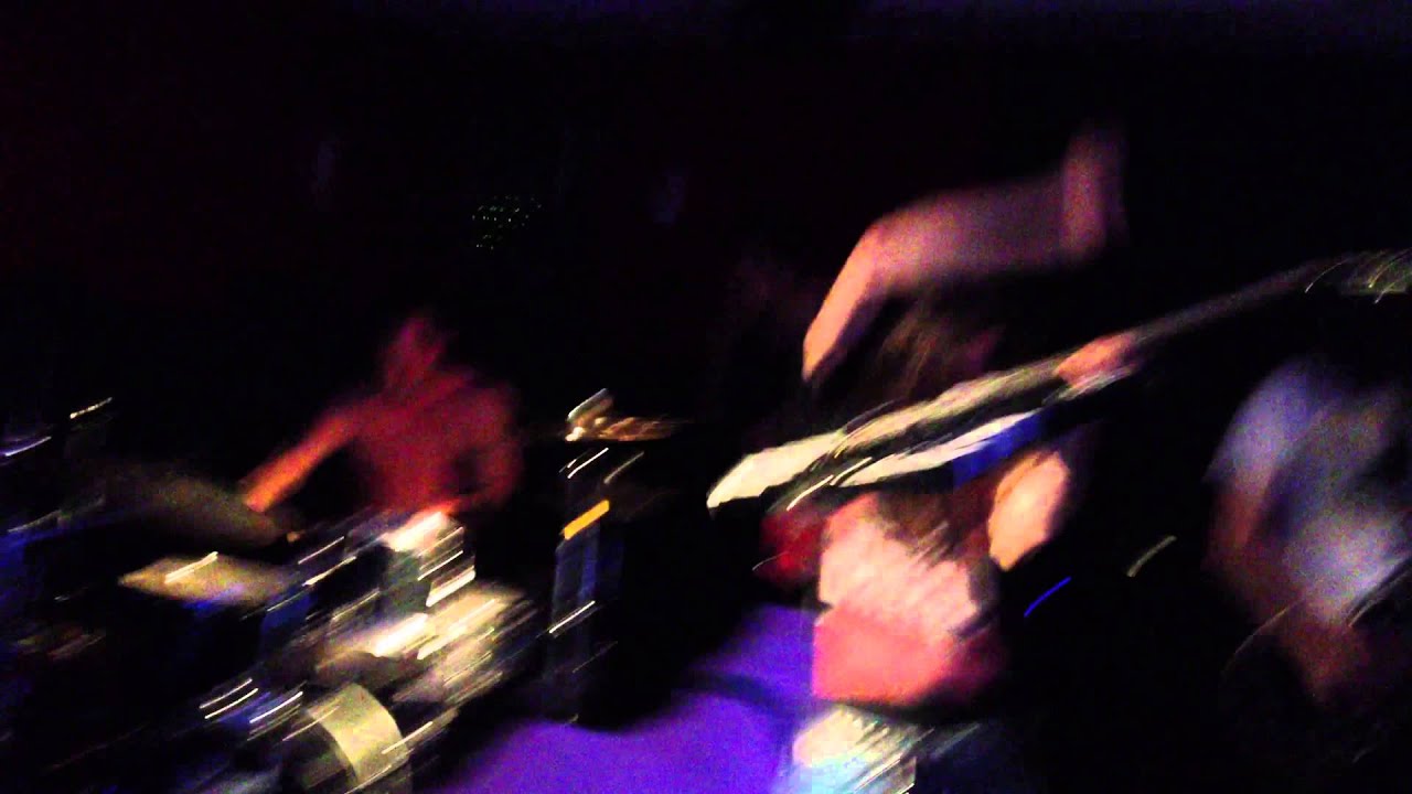 EASY TRIGGER+SEXY DANCER T-Rock,n Crossbones live TO