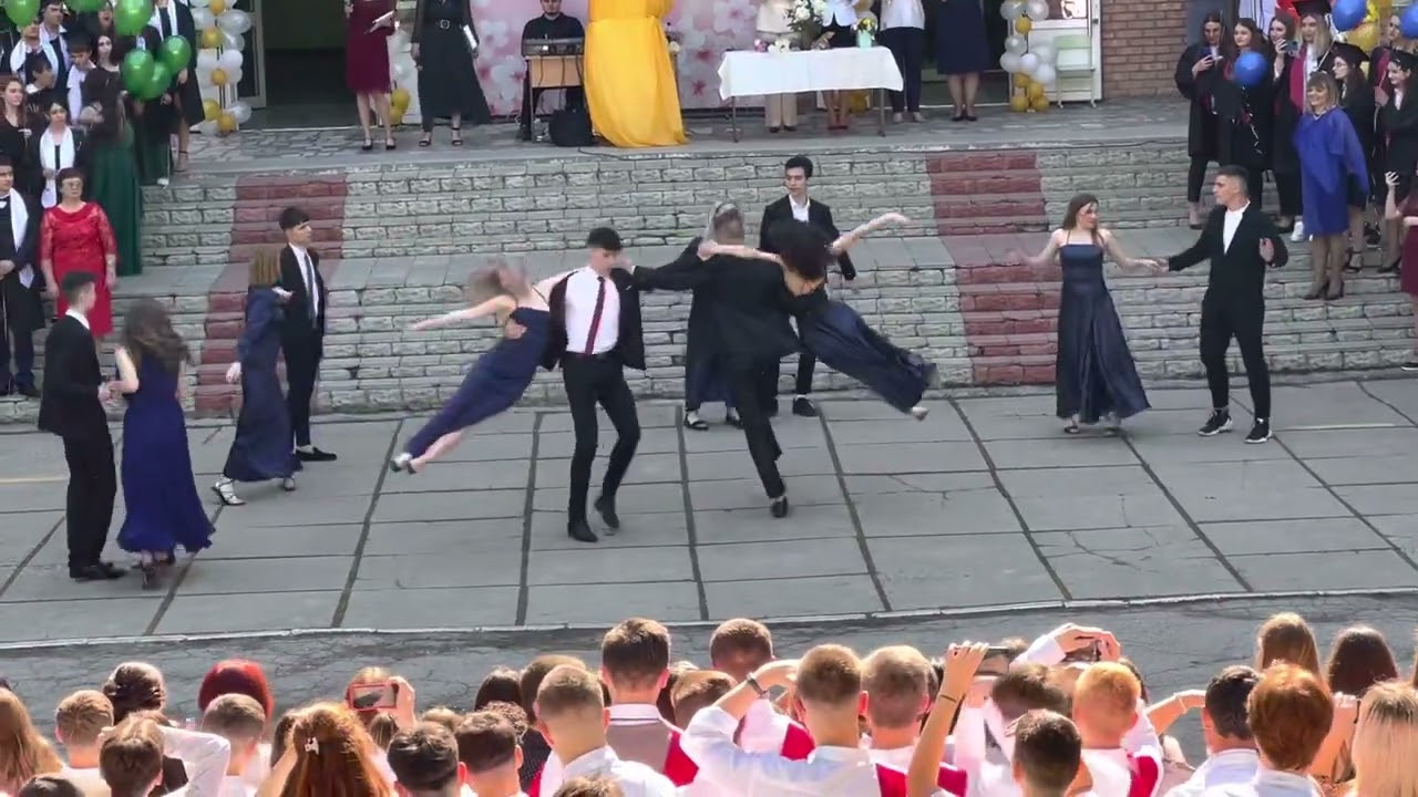 Liceul Petru Zadnipru 12A (31.05.2022)