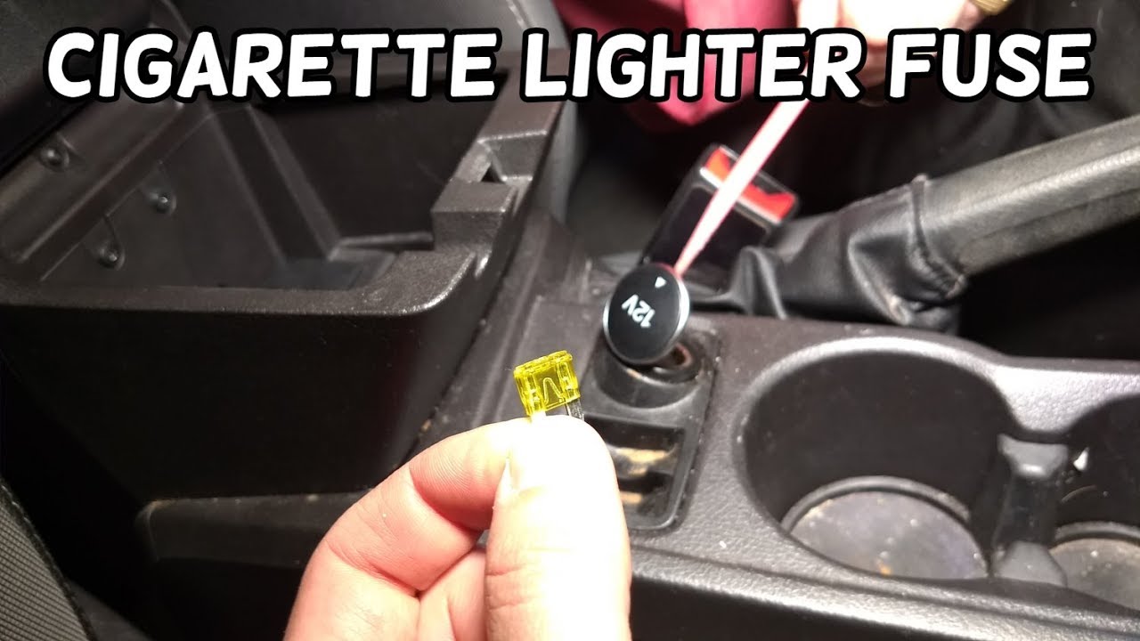 CIGARETTE LIGHTER FUSE LOCATION AND REPLACEMENT FORD FOCUS MK3 2012-2018