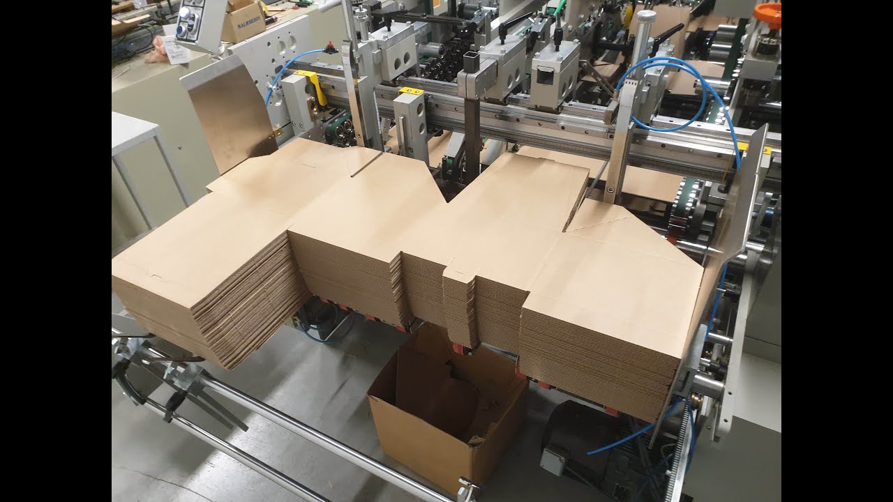 Corrugated lock bottom gluing machine from Arapak