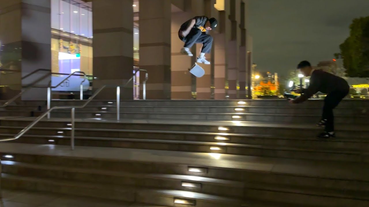 Skating The LA Triple Set At Night!