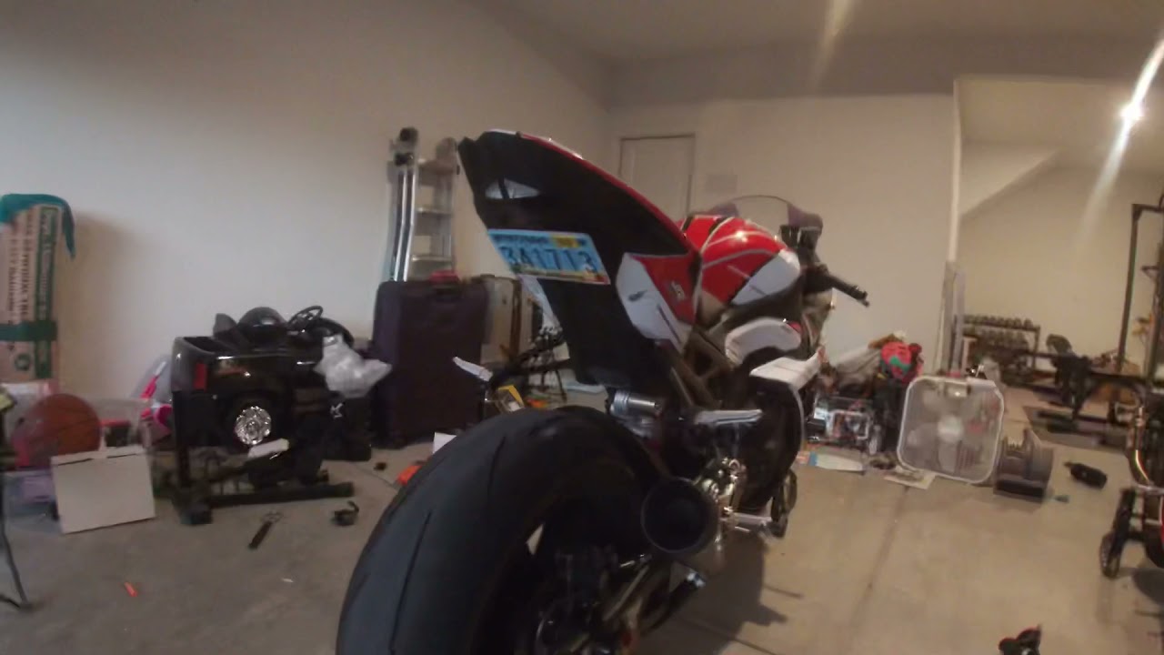 2020 S1000RR full M4 exhaust cold start