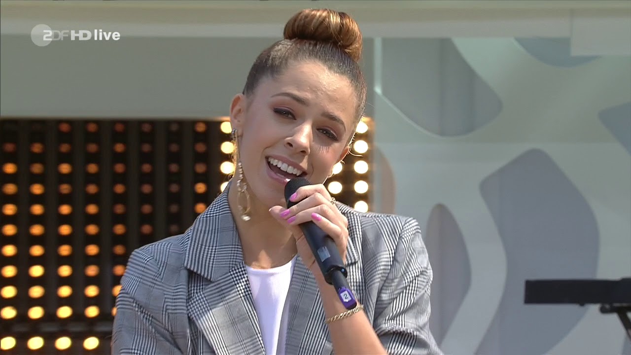 Vanessa Mai - Ich sterb für Dich - ZDF Fernsehgarten 13.08.2017