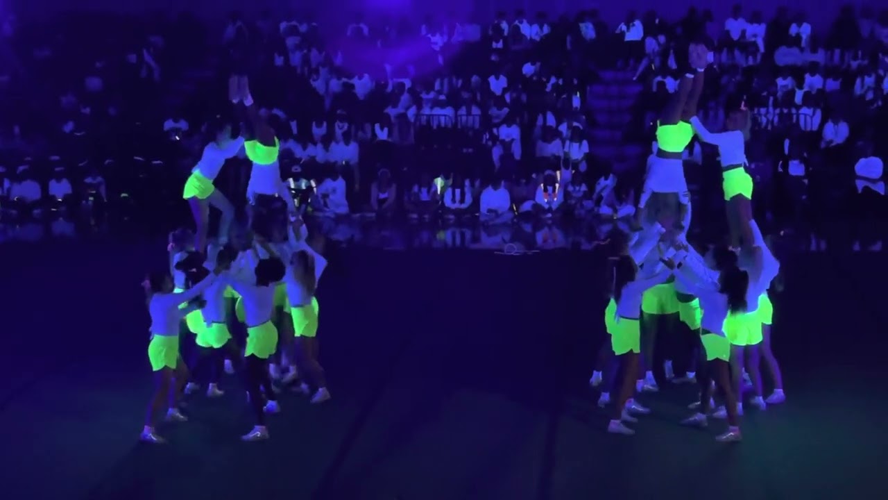 Santa Fe High School Cheer DWDW Blacklight Performance 2022