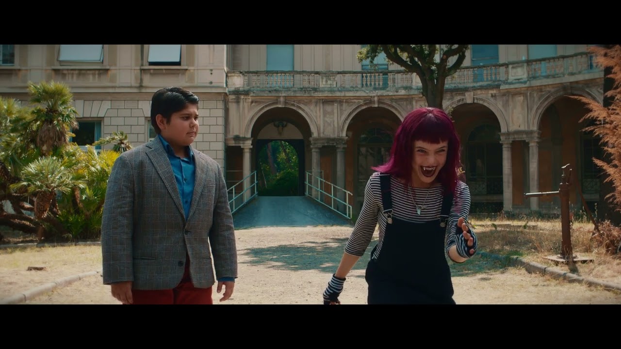 UN MATRIMONIO MOSTRUOSO di Volfango De Biasi (2023) - Clip 