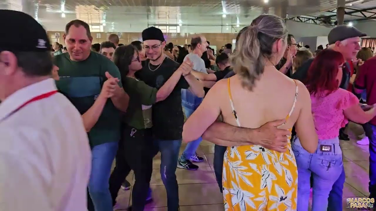 Se Embora Dançar E Ser Feliz com Marcos Pasa AO VIVO