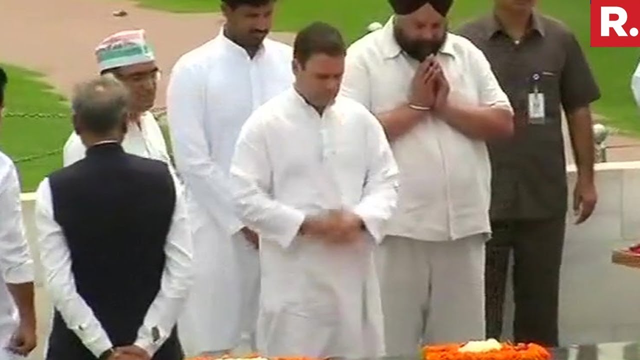 Rahul Gandhi Arrives At Rajghat | Rahul Gandhi's Unity Protest