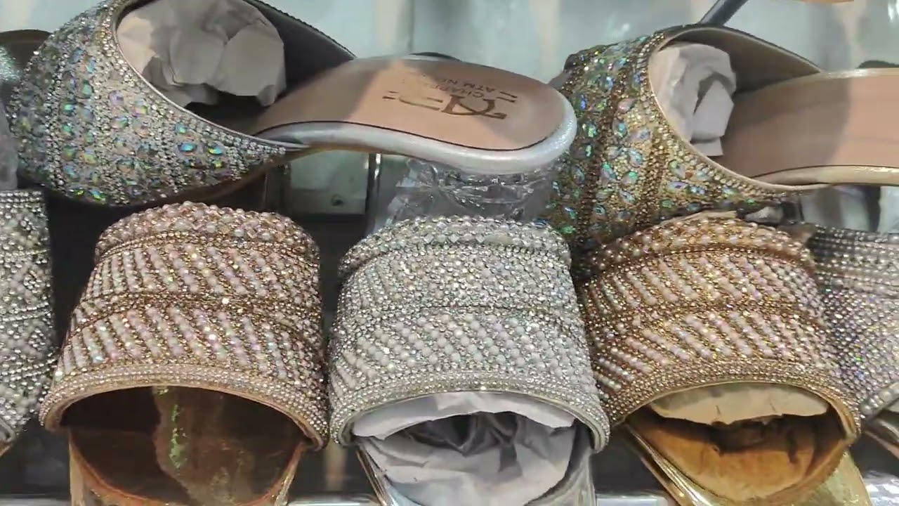 Govandi shivaji nagar road 2 plot 8 mumbai #footwear #youtubeshorts #shorts #viral #video #trending 