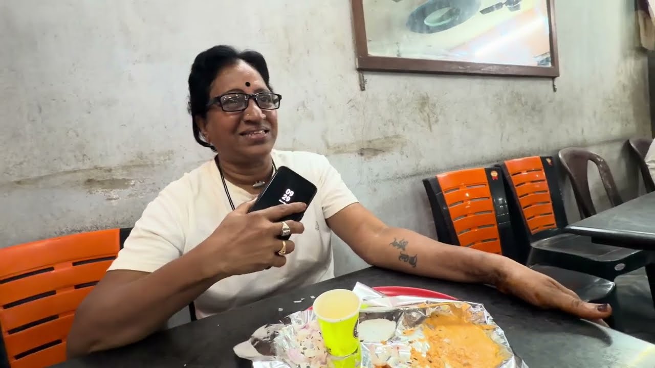 దాన్ని ఆలా నలిపివెయ్యాలా లేకపోతే తెగదు గా 