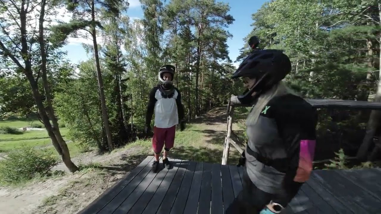 Progression session at Flottsbro Bike Park!
