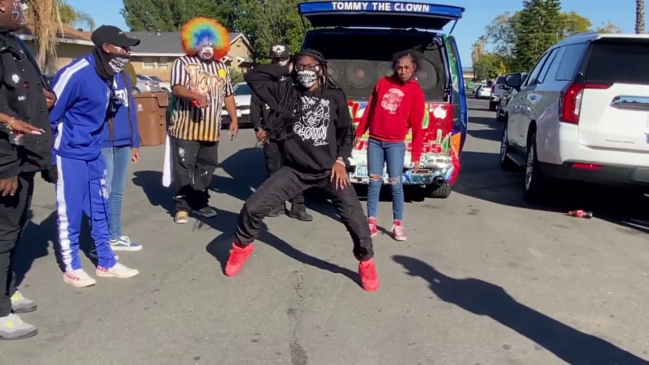 BIG SIS VS LIL SIS🗣 DID THIS GET TOO REAL?🔥🔥 I FOLLOW@TOMMYTHECLOWN ON INSTAGRAM ​