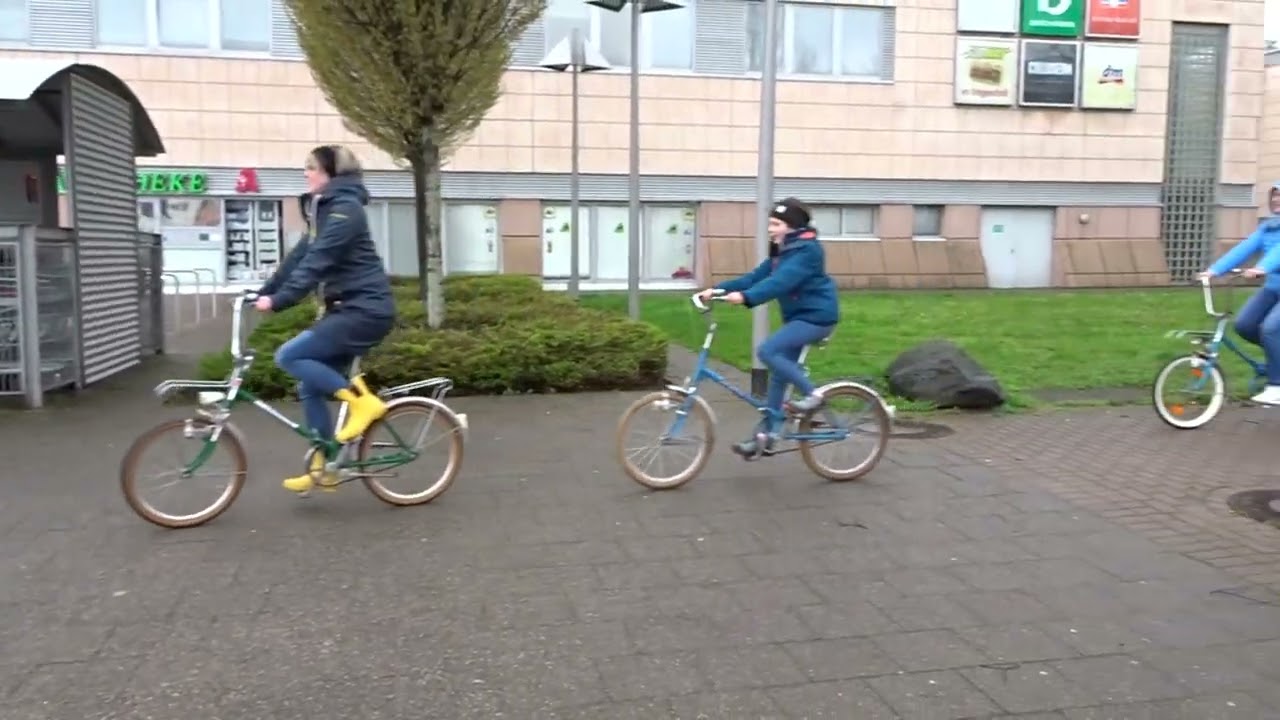02 Weltrekord mit Mifa-Klapprad in Erfurt 16.04.2023
