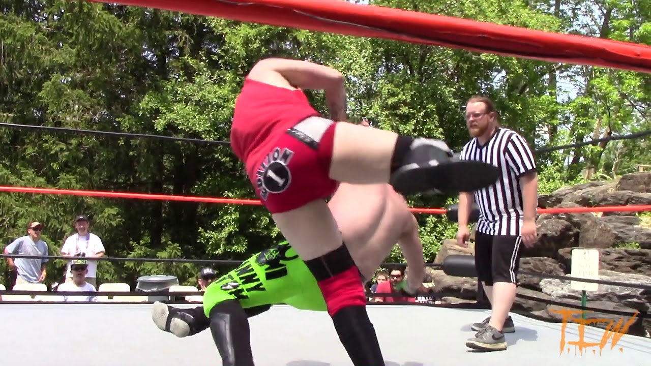 Scotty Aero vs. Danny Atom