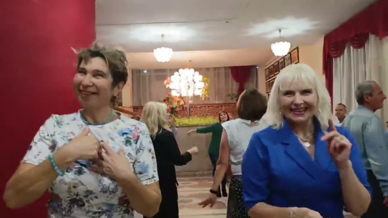 Тишина....
