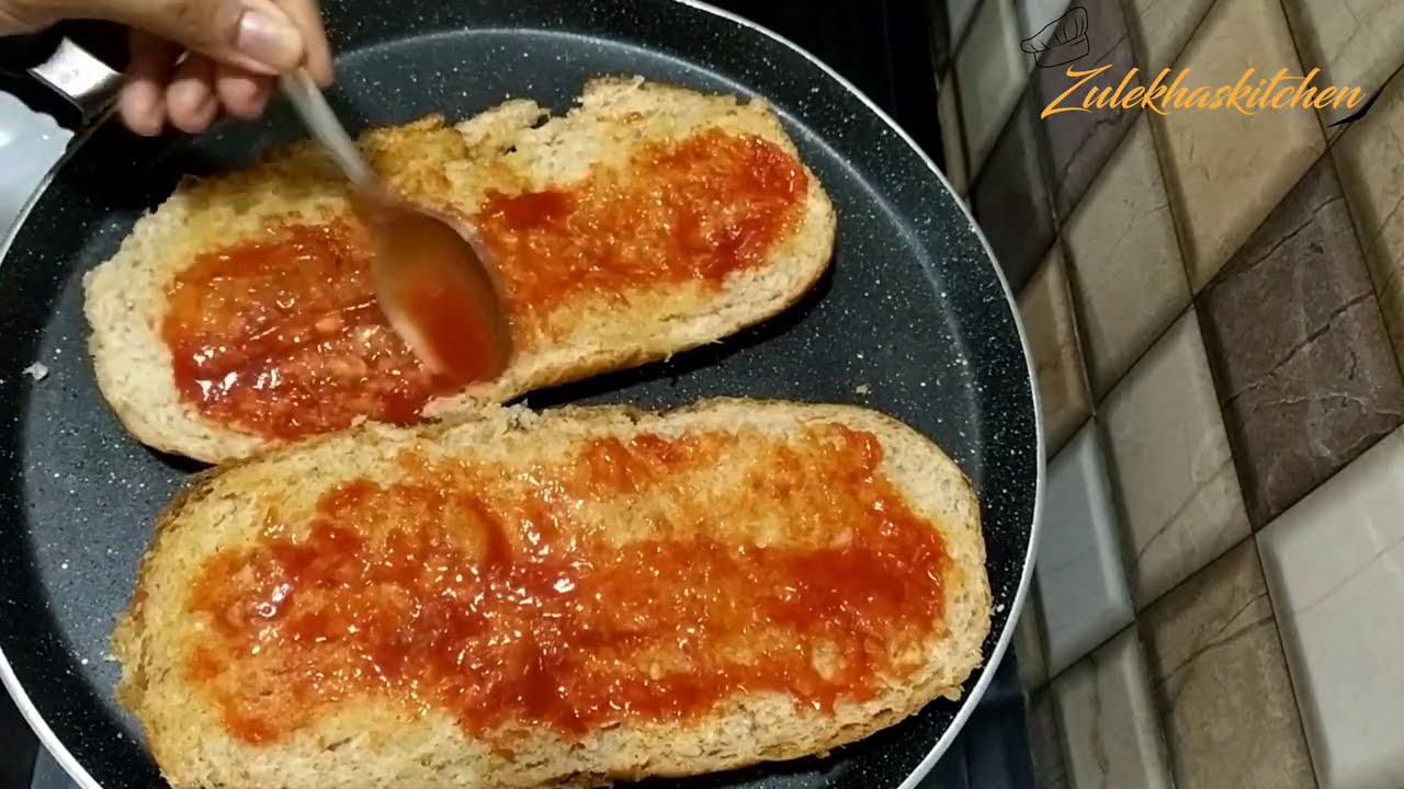 Mumbai Chicken Mayo Cheese Sandwich | Famous Mumbai Street Food Chicken Sandwich | Zulekhas Kitchen