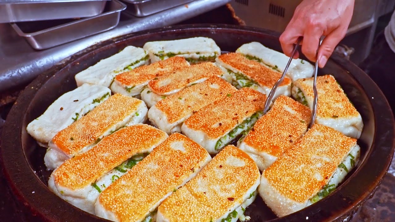 Crispy and soft！Scallion Pancake, Soup Dumplings Making, Fried Donuts/又酥又軟！香煎蔥花捲, 湯包/林記豆漿-台灣小吃