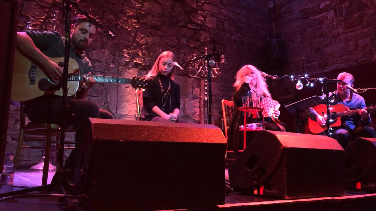 Judie Tzuke Enjoy The Ride The Caves Edinburgh 27 09 2015