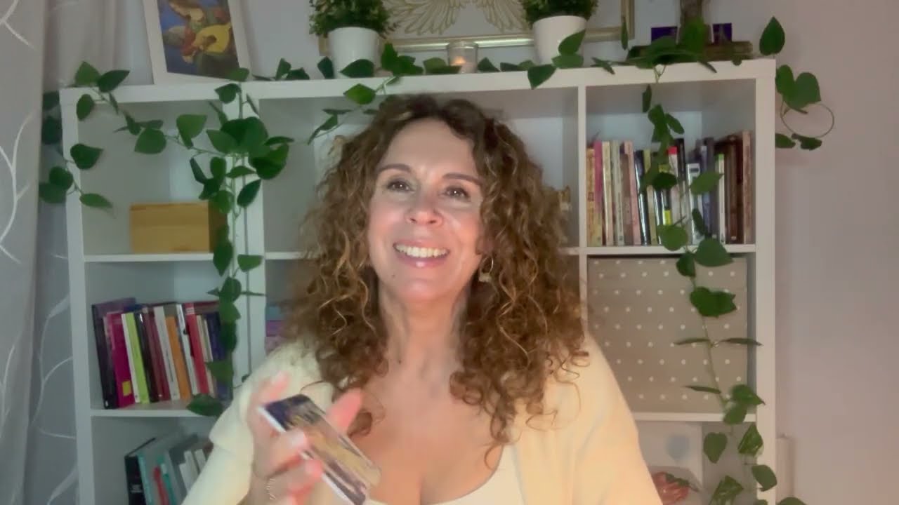 ACUARIO: ESTRATEGIA, LÓGICA, ACEPTAR LA AYUDA DE OTROS, CONFÍA EN TI!!