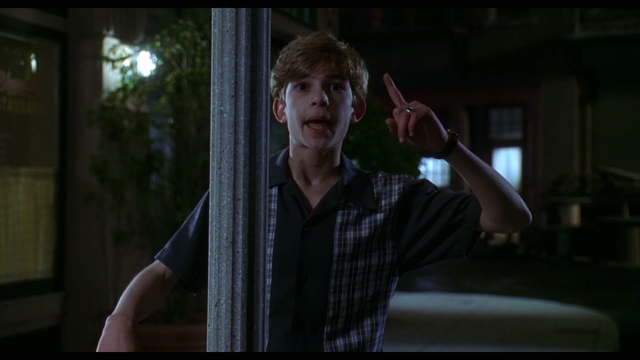 Eddie Runs into a Pole - Leave It to Beaver