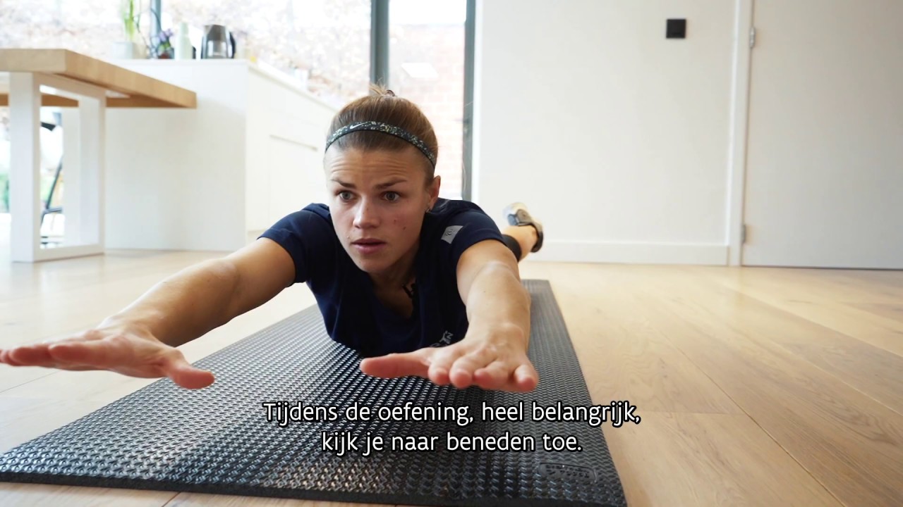 DIY: 5 oefeningen om thuis je core stability te trainen 💪
