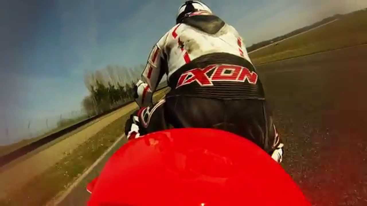 GoPro H&eacute;ro 3 F&eacute;lix Peron roulage &agrave; Nogaro -Goh&eacute;ro46-