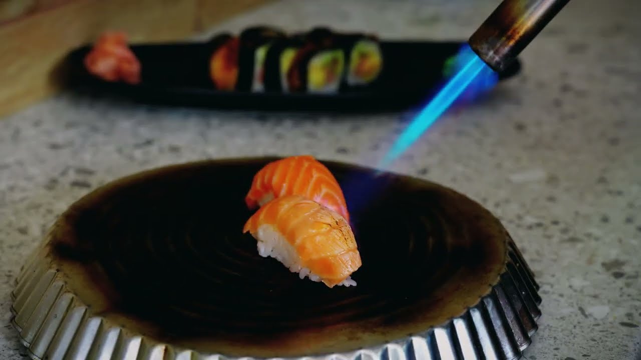 Na-Ga Sushi & Wok Bar