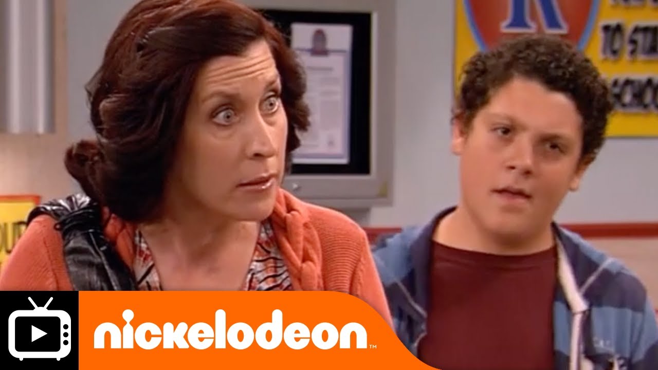 iCarly | Enter The Dragon | Nickelodeon UK