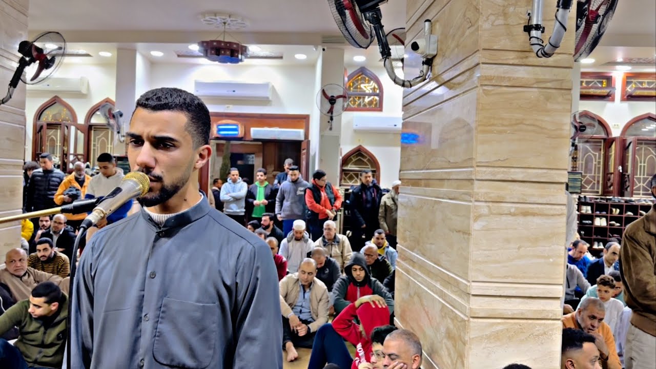 يرفع اذان العشاء وكأنك في حرم المدينة في وجود الاف من الناس #رمضان2024🌙 | عبدالله سعيد
