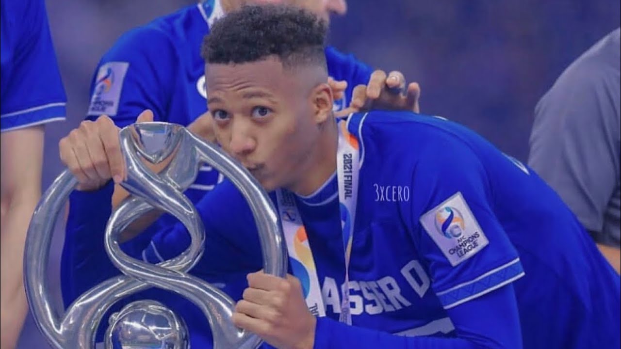 لاعب نادي الهلال الكابتن ناصر الدوسري 2017 - 2022
