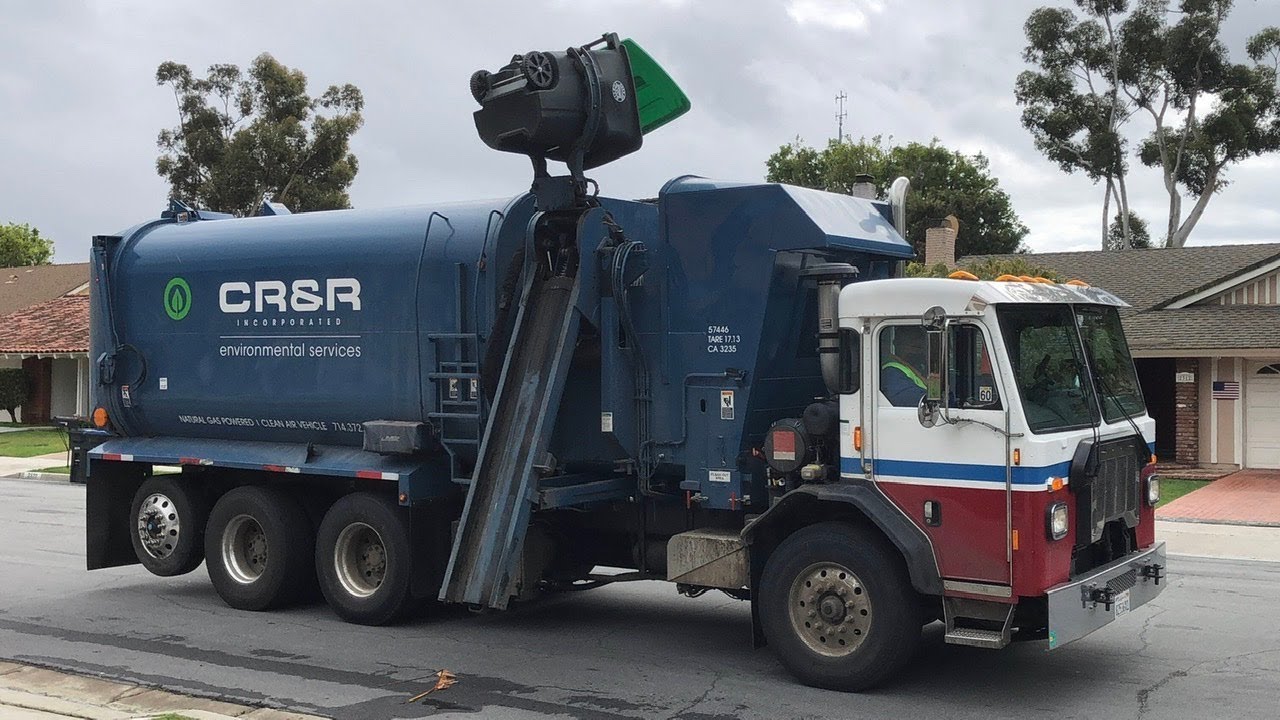 Cr&r’s First Peterbilt 520 Amrep N3!