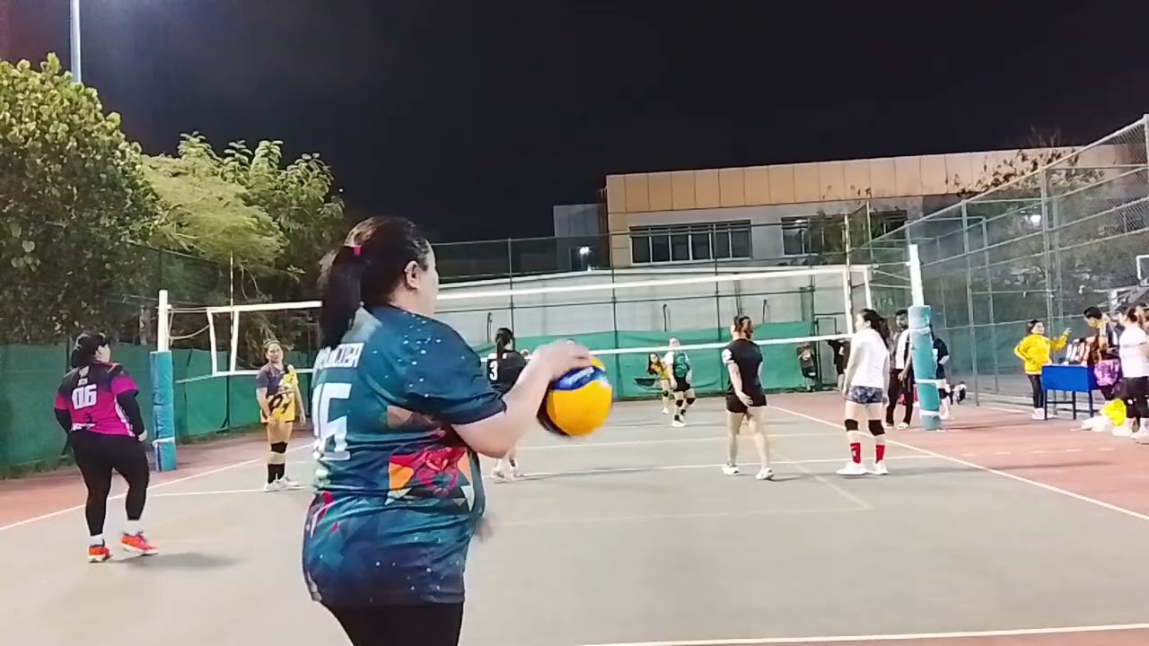SWEATY THURSDAY 02/26/2026 || Fun Game (All Girls) #10