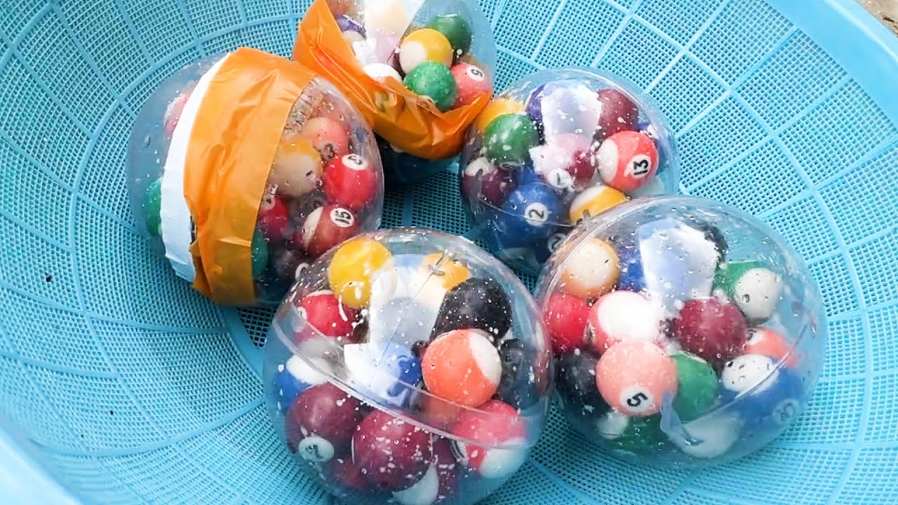 Marble Run Transparent Capsule ☆ Exploding Billiard Balls