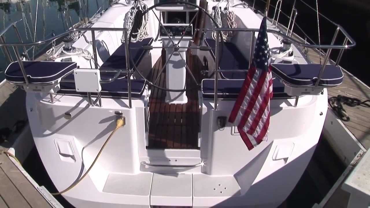 Catalina 355 Review