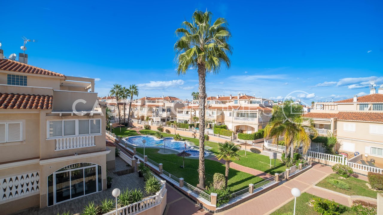 Spacious Home with Terrace, Pool & Jacuzzi .Enjoy the Mediterranean Lifestyle! | 265.000 €
