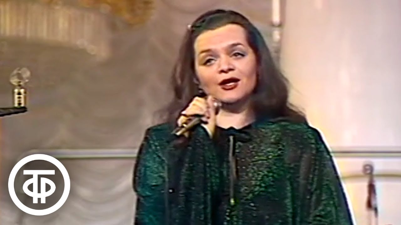 Лариса Долина 