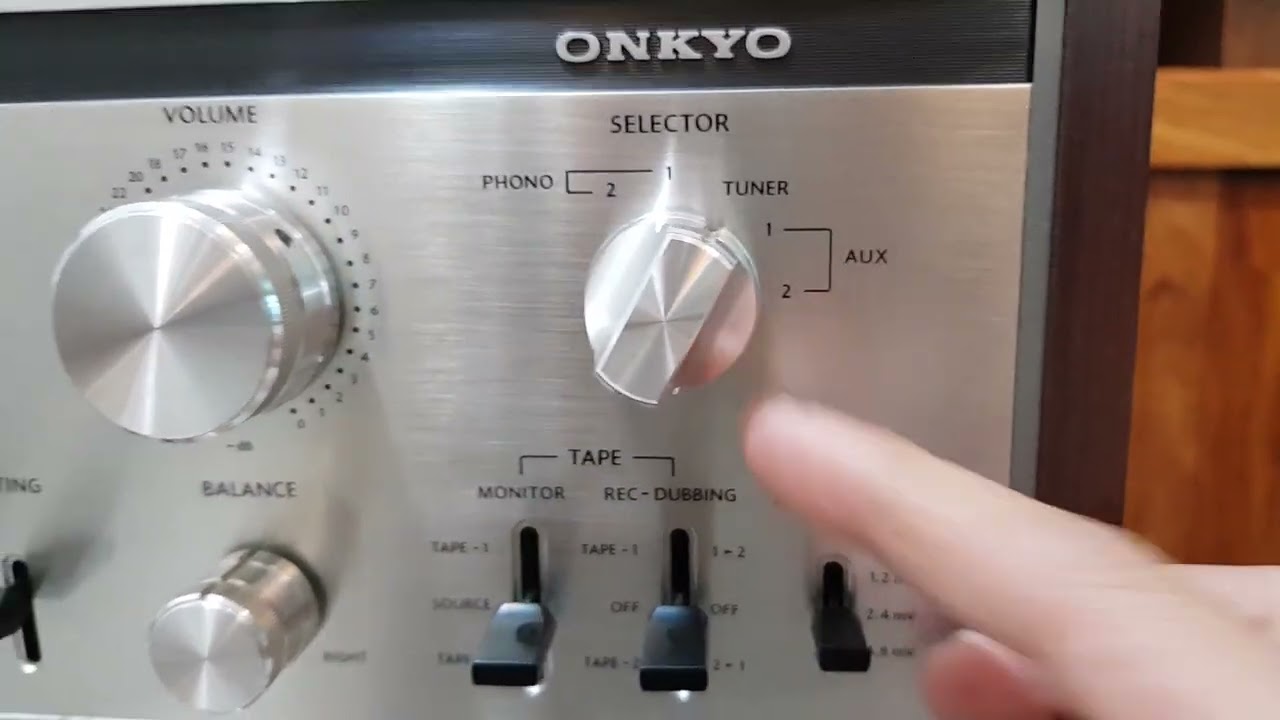 22/2/23•(ĐÃ BÁN) Dòng cổ còn mới keng Onkyo A-755Nii/100 giá 4,7tr