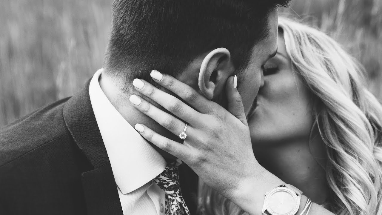 Comment EMBRASSER - 10 conseils pour un baiser parfait