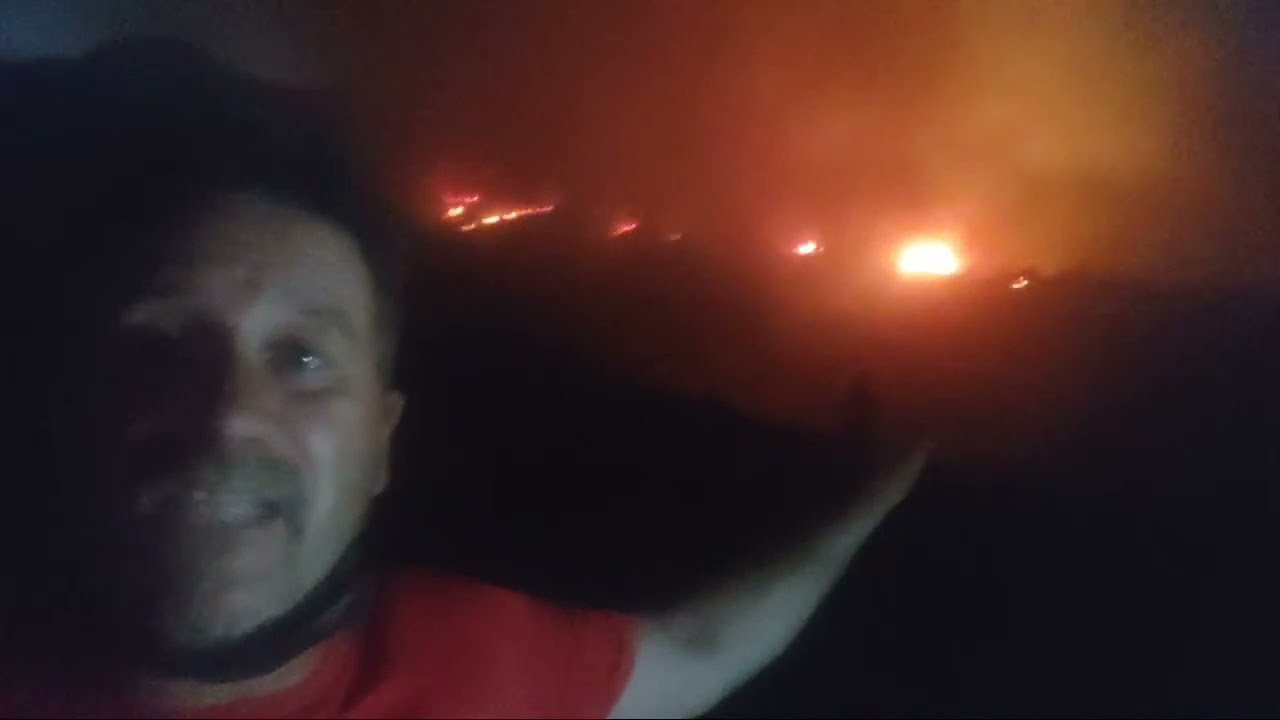 ΈΚΤΑΚΤΟ fire Samos  Στο Μέτωπο Της Φωτιάς Έξω Απο Μυτιληνιοί Σαμου
