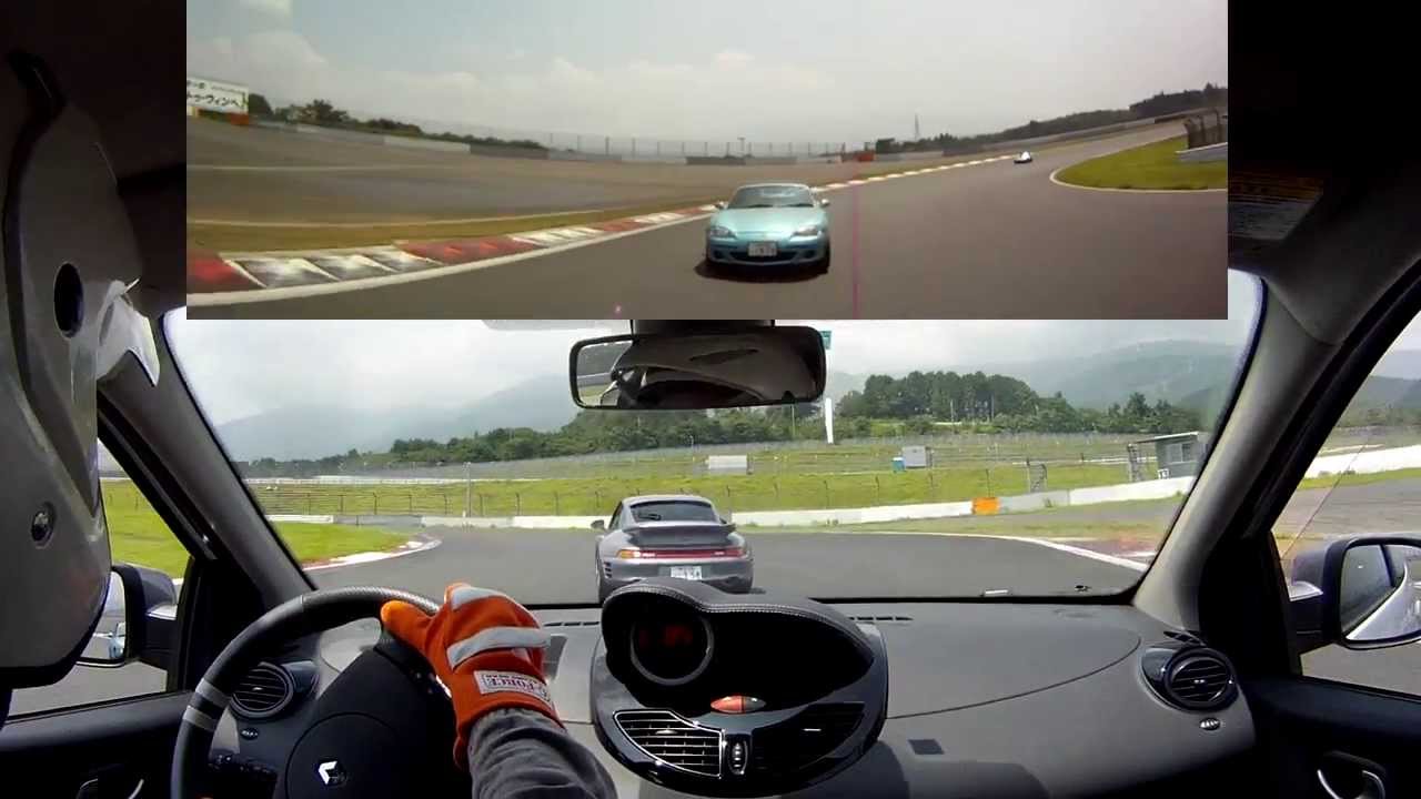 トゥインゴ ゴルディーニ RS FSWレーシングコースを走る