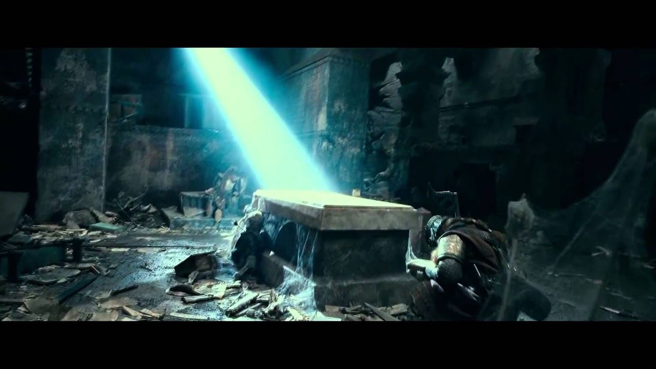 Gimli Discovers Balin's Tomb (Lord of the Rings The Fellowship of the Ring) HD