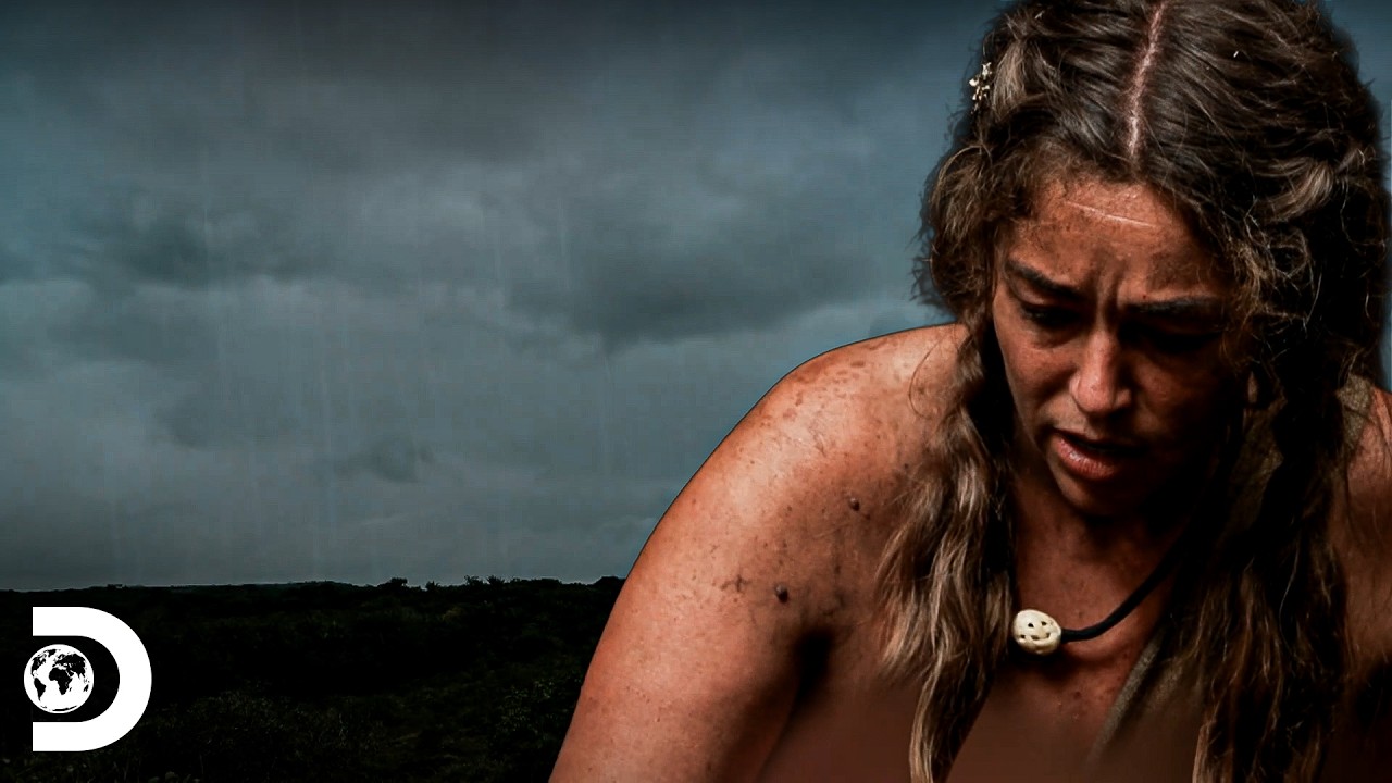 Lluvia y Refugios en Peligro | Supervivencia al Desnudo| Discovery Latinoamérica