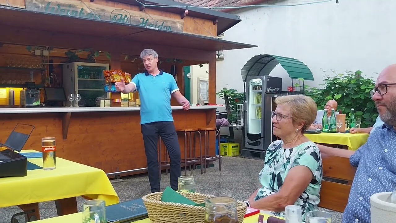 Das klingt wie ein Märchen aus Wien - Armin Edelmann