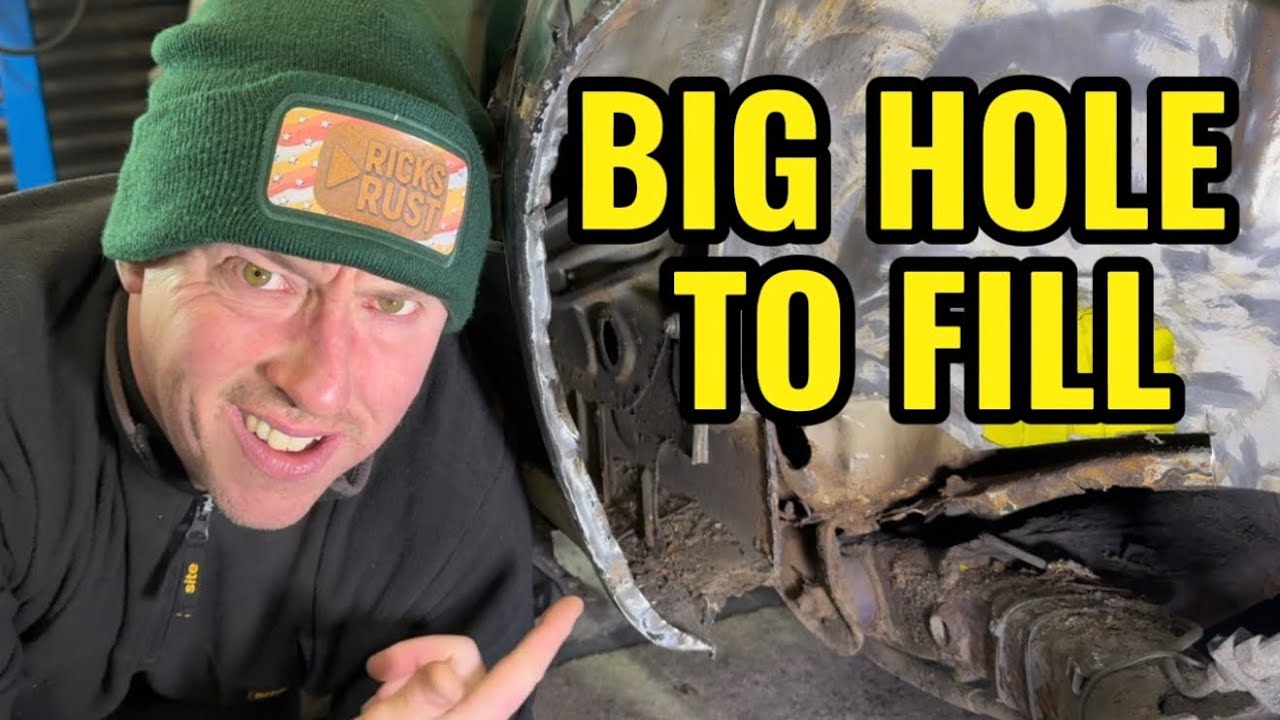 CLASSIC car needs lots of welding 🧑‍🏭🚗
