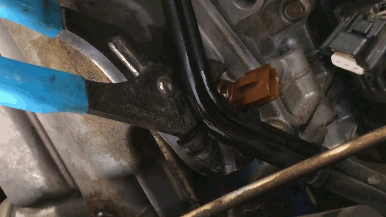 How to replace a 2005 Nissan Xterra Oil Pressure Sensor with common tools